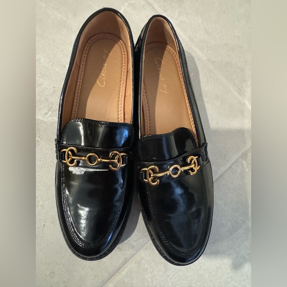 Circus by Sam Edelman Shoes - Circus by Sam Edelman Shiny Black Loafers with Gold Chain NWOB
